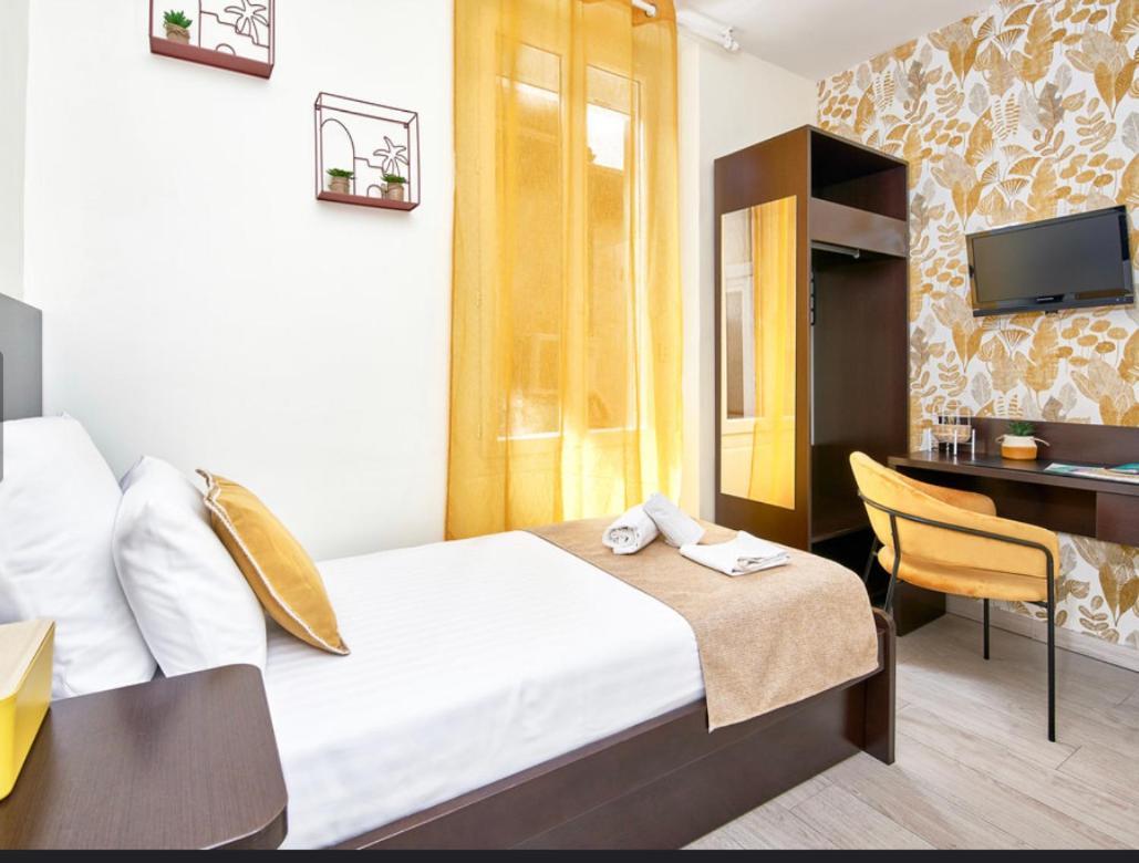 Hotel Du Vieux Port Saint-Raphaël Exteriér fotografie